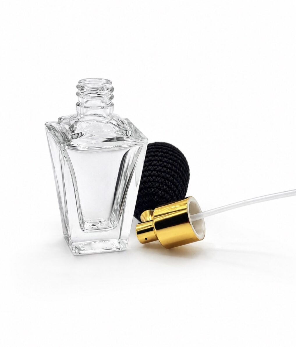 Vaporisateur de Parfum Art Déco 30 ml – Verre Transparent, Poire Noire et Monture Dorée – Diogène 1919 – Image 4